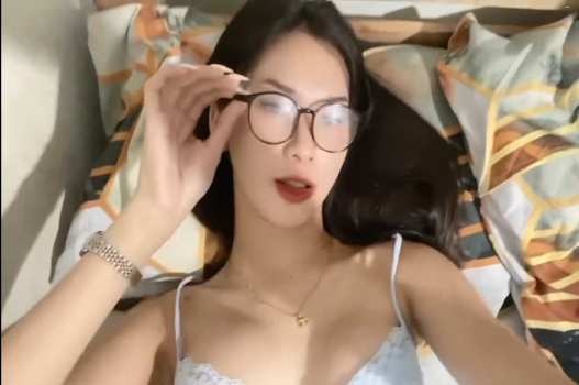 Clip sex em gái xinh đẹp quyến rũ